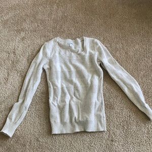 Old navy long sleeve sweater